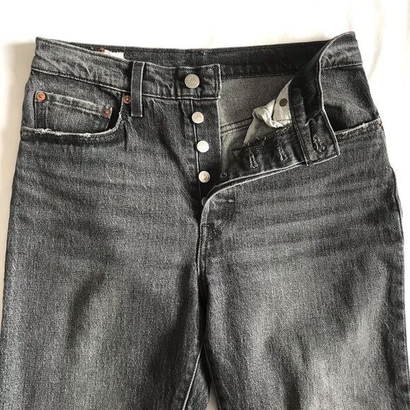 Levi's Premium 501 Womens Jeans Sz 24 Black Big E Reproduction HR Raw Cutoff - Picture 7 of 12